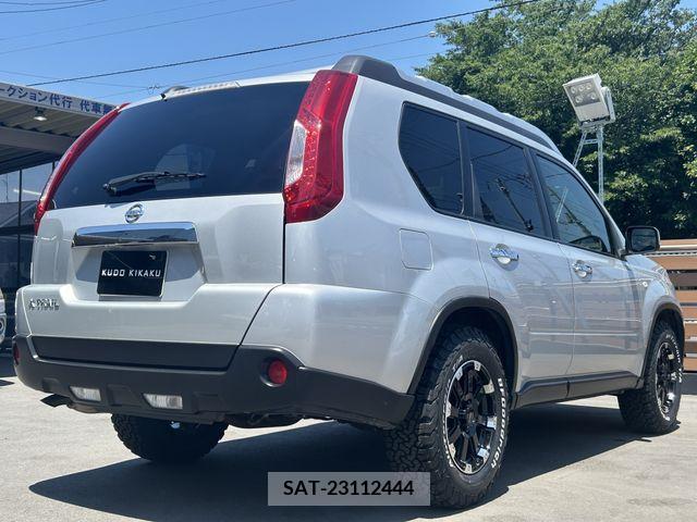 Nissan X-TRAIL 2012-07 335420-12