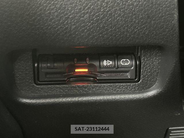 Nissan X-TRAIL 2012-07 335420-16