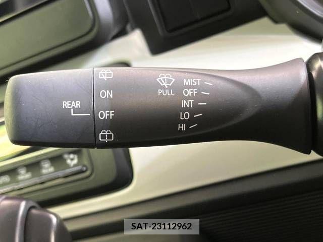 Suzuki SPACIA 2022-07 215463-16