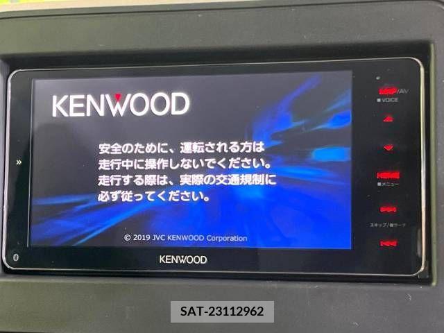 Suzuki SPACIA 2022-07 215463-3