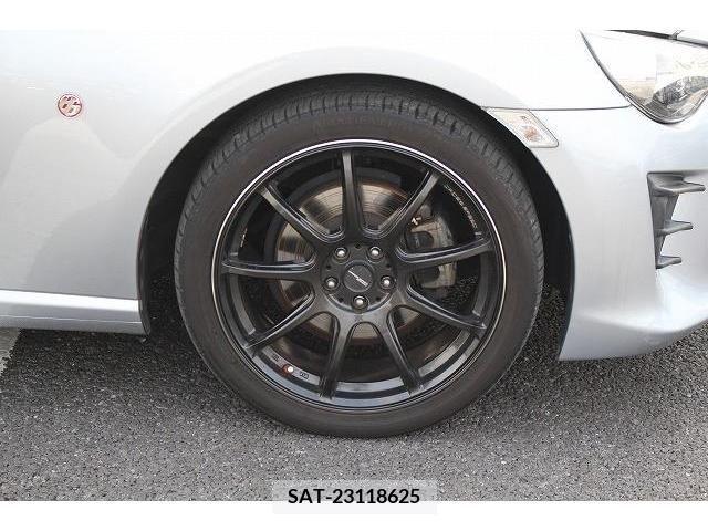 Toyota 86 2016-09 321180-8