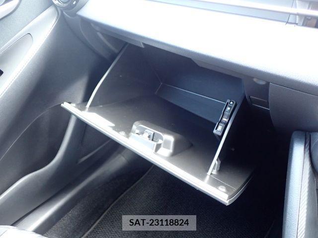 Mazda MAZDA2 2021-06 363247-12