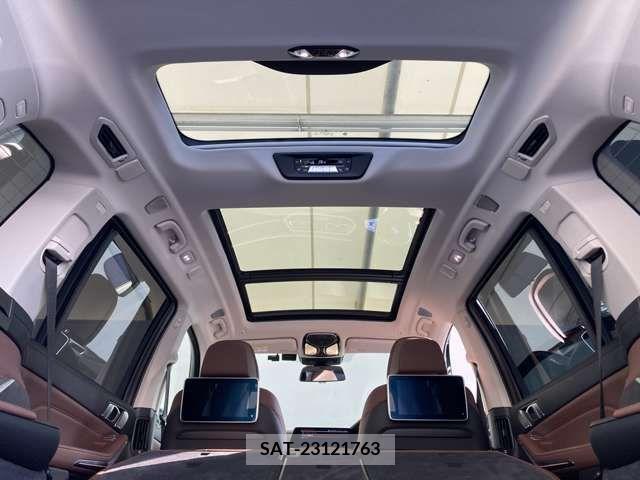 Bmw X7 2021-07 380933-9
