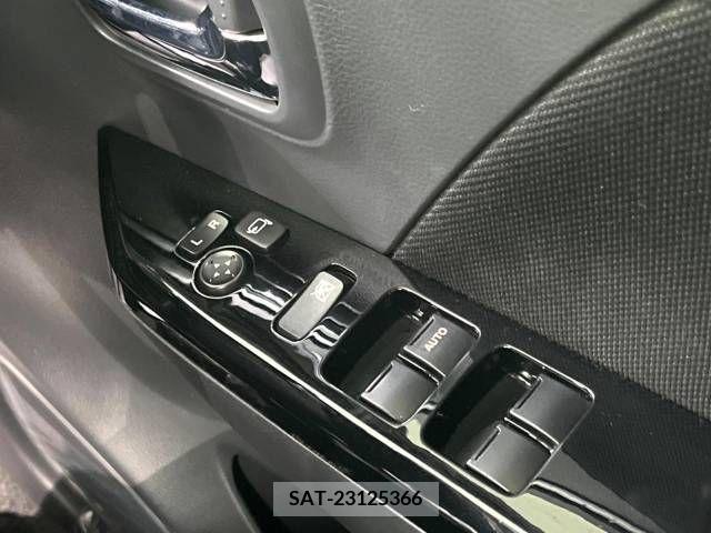 Suzuki WAGON R 2012-11 247324-7