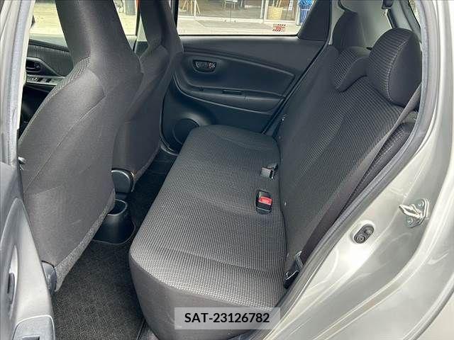 Toyota VITZ 2019-03 288565-17