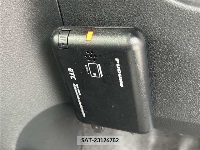 Toyota VITZ 2019-03 288565-6