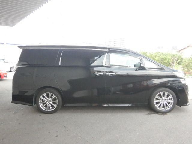 Toyota VELLFIRE 2017-03 17233-3