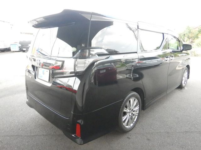 Toyota VELLFIRE 2017-03 17233-8