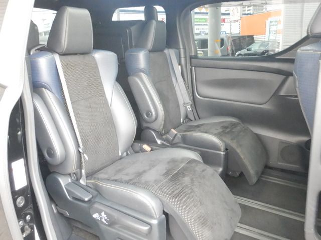 Toyota VELLFIRE 2017-03 17233-16