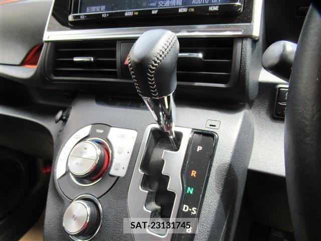 Toyota SIENTA 2019-07 344572-12
