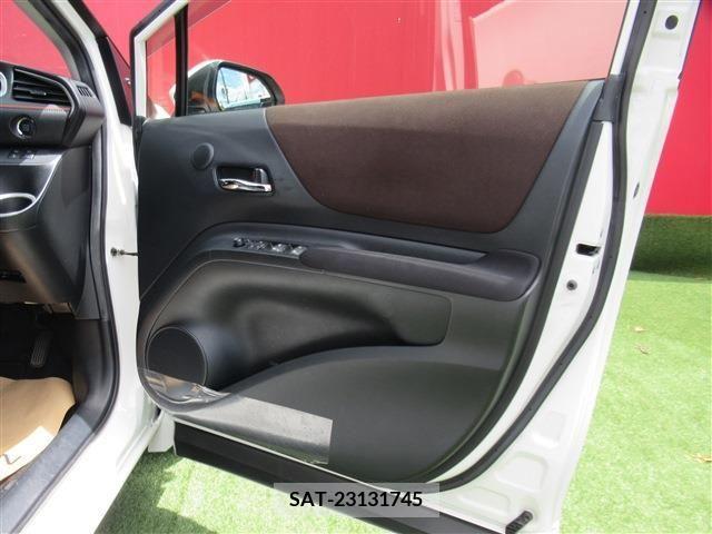 Toyota SIENTA 2019-07 344572-26