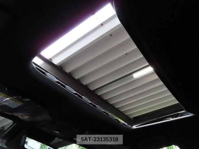 Toyota CROWN 2023-07 296603-9
