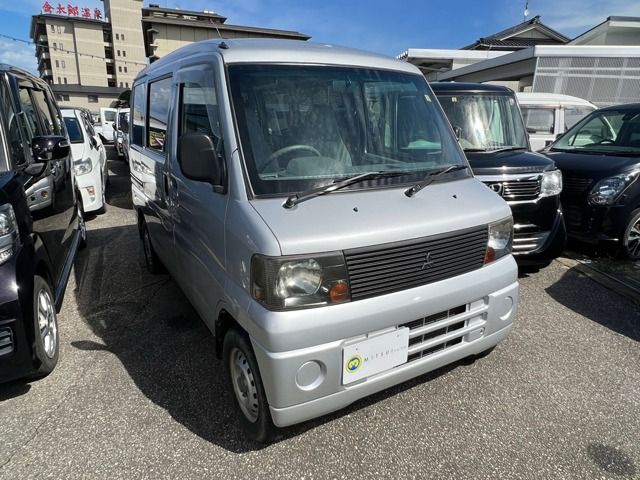 Mitsubishi MINICAB VAN 2003-02 10300-1