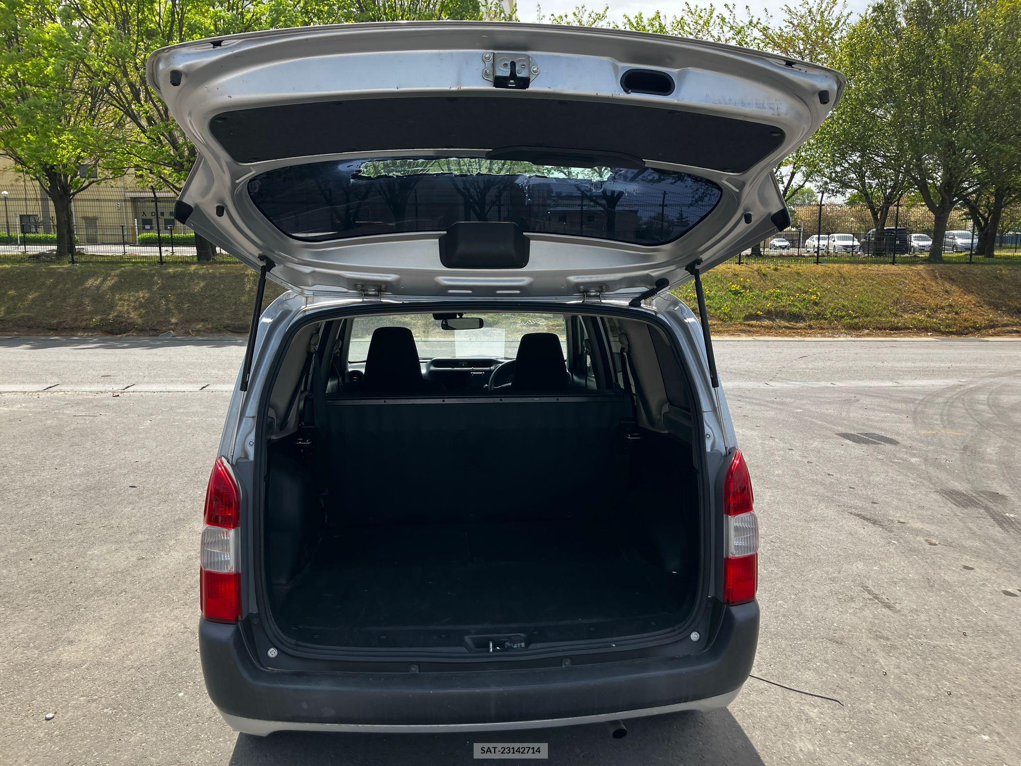 Toyota PROBOX VAN 2017-02 258329-16