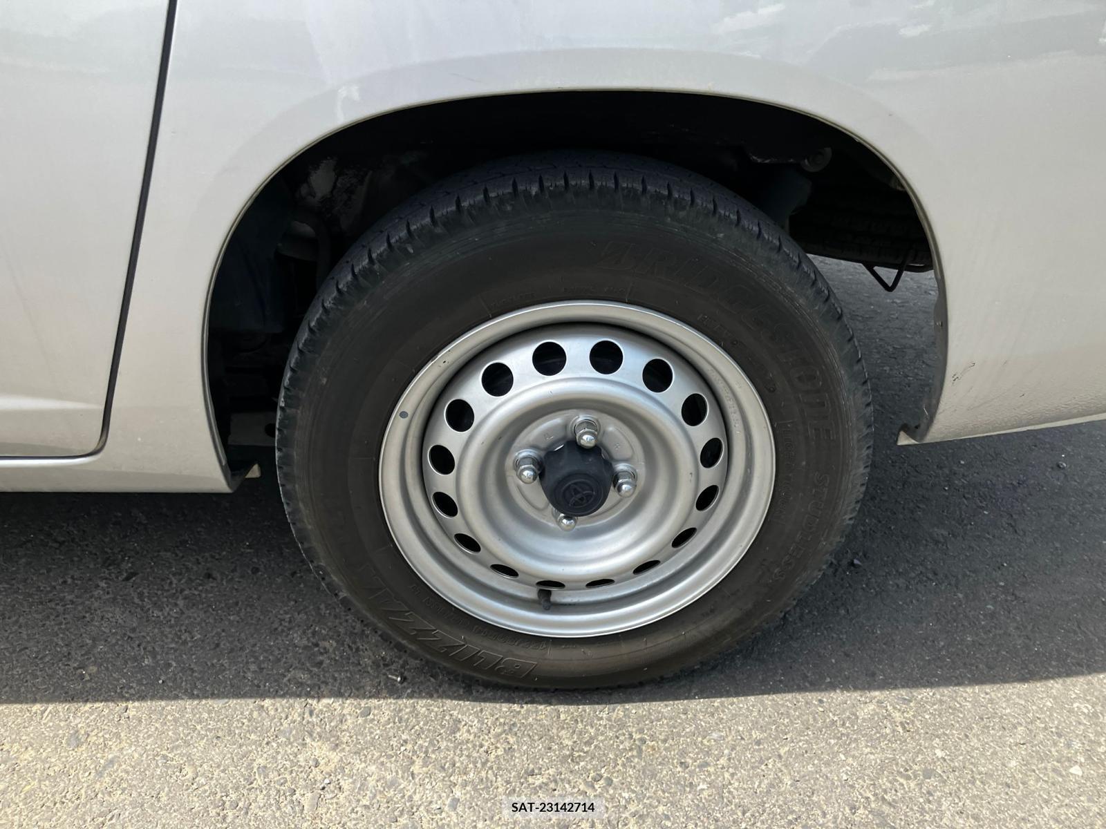 Toyota PROBOX VAN 2017-02 258329-19