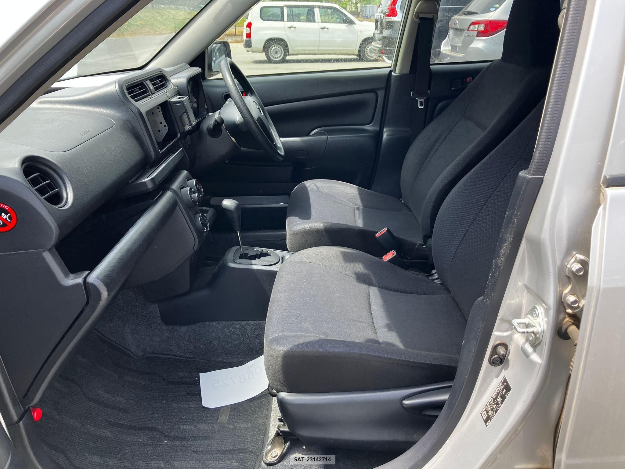 Toyota PROBOX VAN 2017-02 258329-8