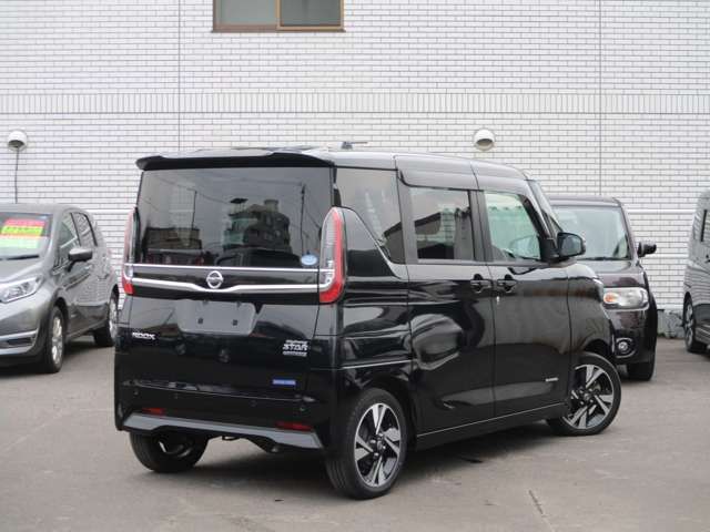 Nissan ROOX 2020-08 7379-1