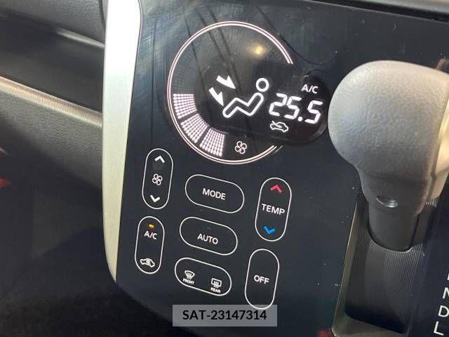 Nissan DAYZ 2015-05 266819-6