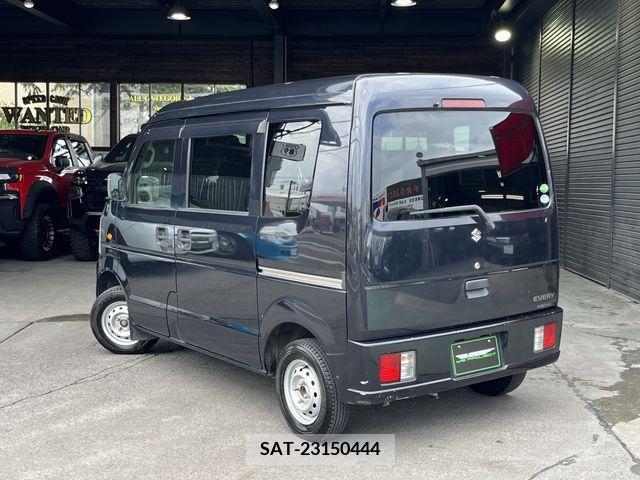 Suzuki EVERY 2013-08 204051-2