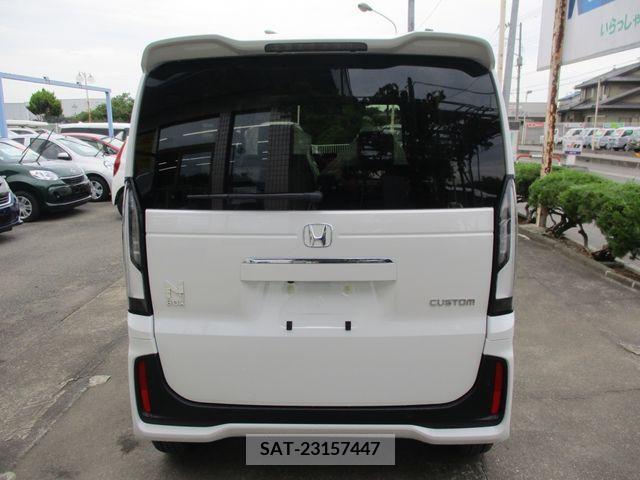 Honda N BOX CUSTOM 2024-06 307527-5