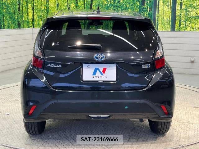 Toyota AQUA 2021-09 260309-15