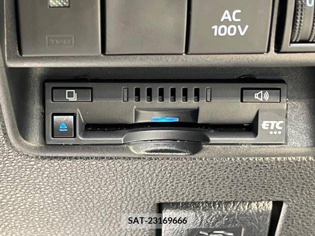 Toyota AQUA 2021-09 260309-5