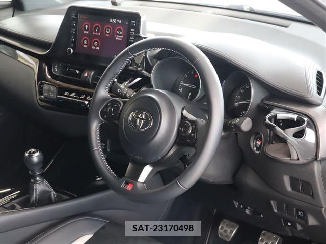 Toyota C-HR 2022-12 343004-1