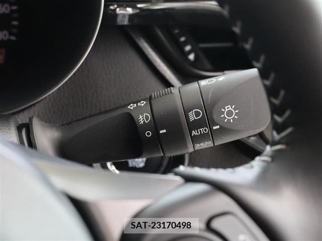 Toyota C-HR 2022-12 343004-16
