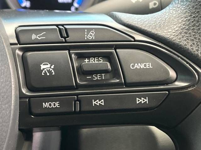 Toyota YARIS CROSS 2023-03 183544-4