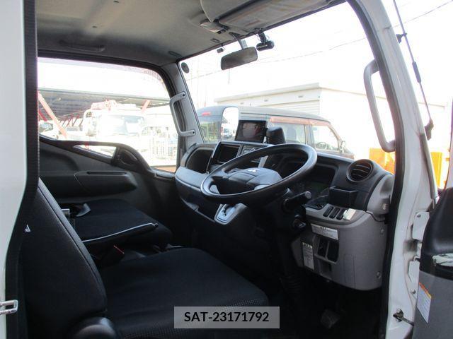 Mitsubishi CANTER 2018-09 263436-9