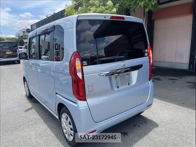 Honda N BOX 2018-01 333833-4