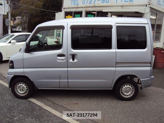 Nissan CLIPPER VAN 2009-02 251845-7
