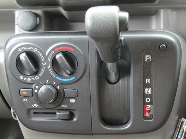 Nissan CLIPPER 2022-01 22656-19