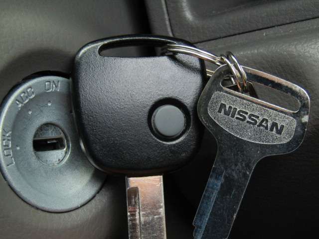 Nissan CLIPPER 2022-01 22656-11