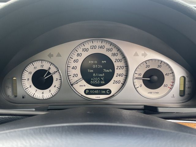 Mercedes Benz E-CLASS 2008-06 12596-5