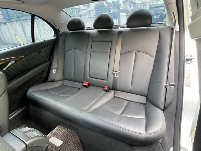 Mercedes Benz E-CLASS 2008-06 12596-3