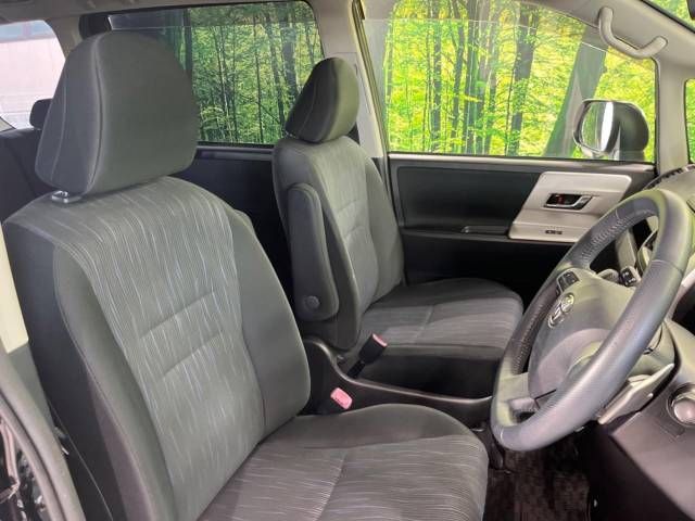 Toyota VOXY 2011-07 13275-7