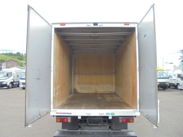 Hino DUTRO 2012-03 3383-28