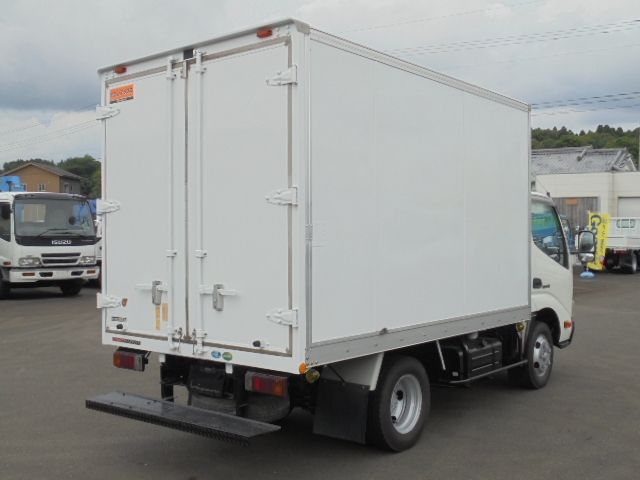 Hino DUTRO 2012-03 3383-2