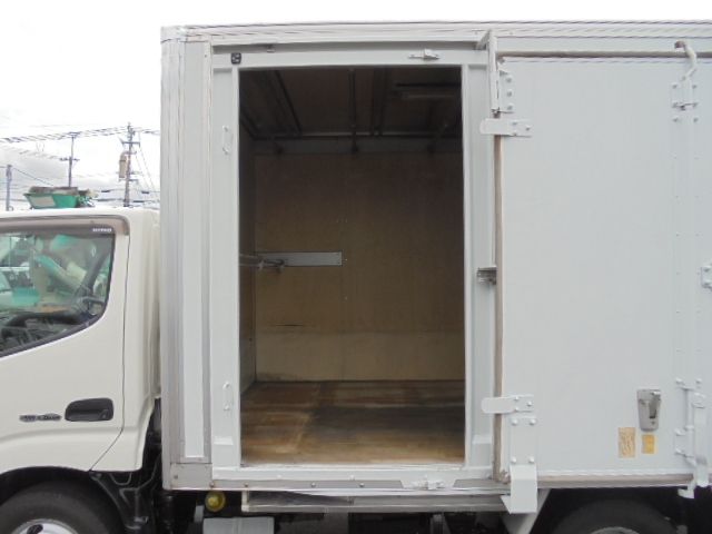 Hino DUTRO 2012-03 3383-4