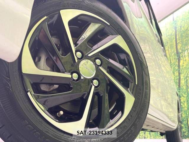 Toyota ROOMY 2023-01 418995-13
