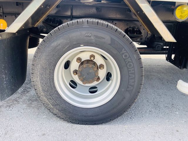 Nissan CONDOR 2015-04 17960-17
