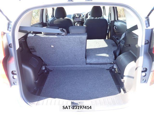 Nissan NOTE 2018-11 207421-18