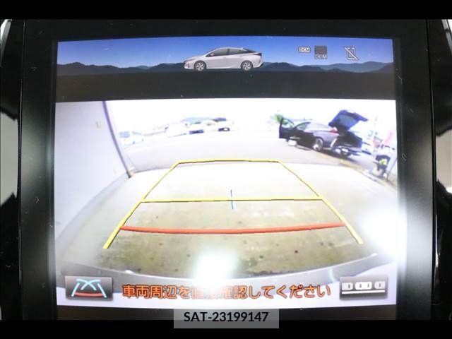 Toyota PRIUS PHV 2017-03 283552-6