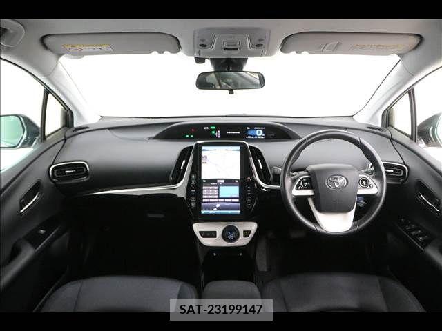 Toyota PRIUS PHV 2017-03 283552-7