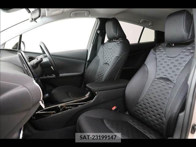 Toyota PRIUS PHV 2017-03 283552-17