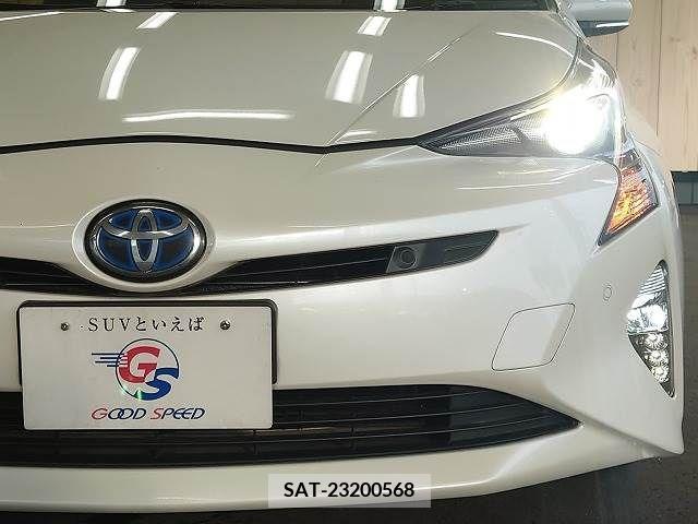 Toyota PRIUS 2017-07 348341-19