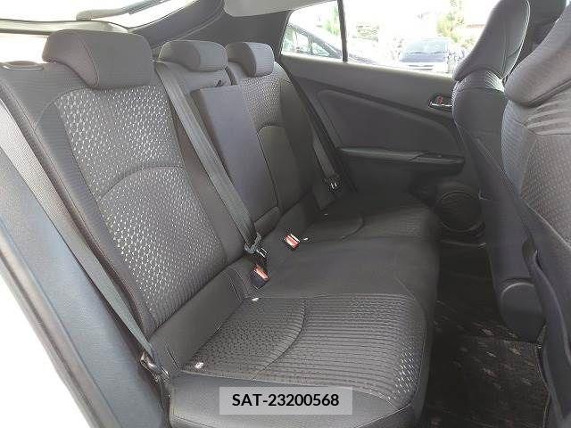 Toyota PRIUS 2017-07 348341-5