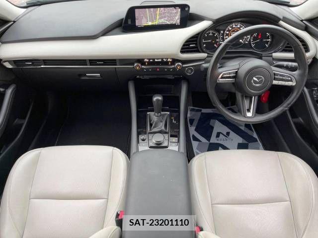 Mazda MAZDA3 2019-05 276439-1