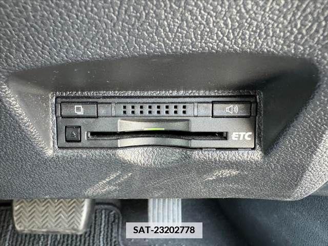 Toyota PRIUS 2016-06 366708-28